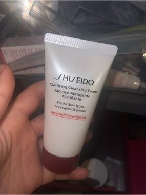 Shiseido Clarifying Cleansing Foam Travel Size 50mL / 1.8oz